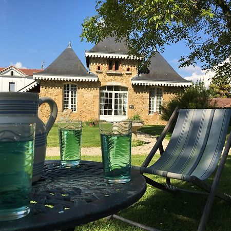 Maison D'Hotes Lassaubatju Hontanx Bagian luar foto