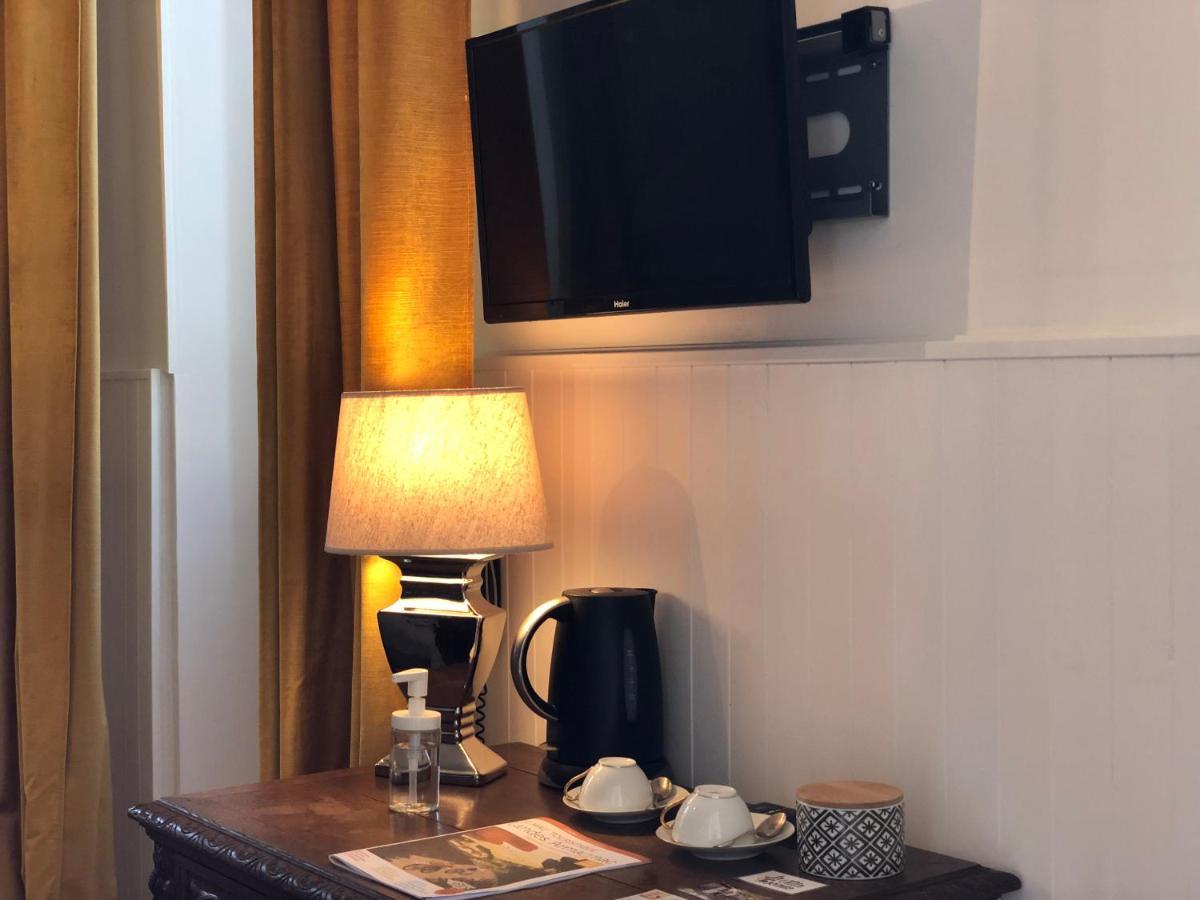 Maison D'Hotes Lassaubatju Hontanx Bagian luar foto