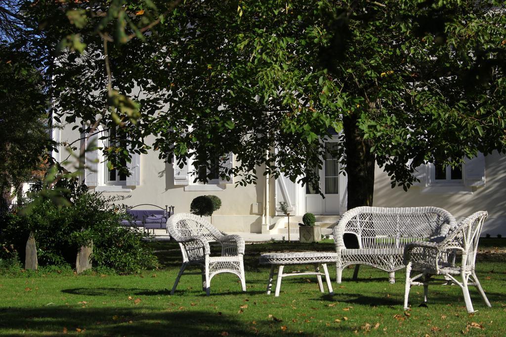 Maison D'Hotes Lassaubatju Hontanx Bagian luar foto