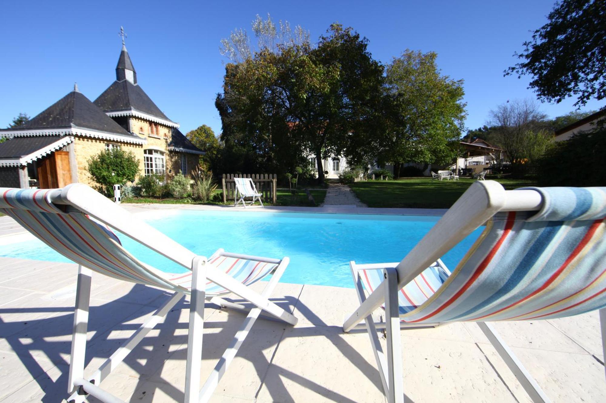 Maison D'Hotes Lassaubatju Hontanx Bagian luar foto