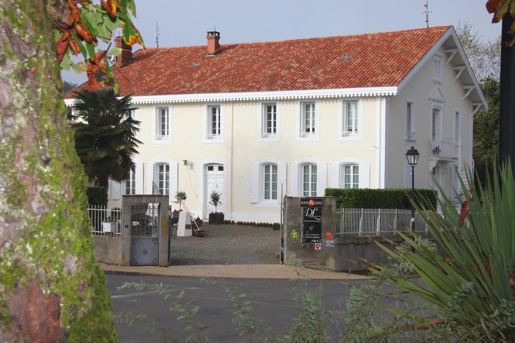 Maison D'Hotes Lassaubatju Hontanx Bagian luar foto