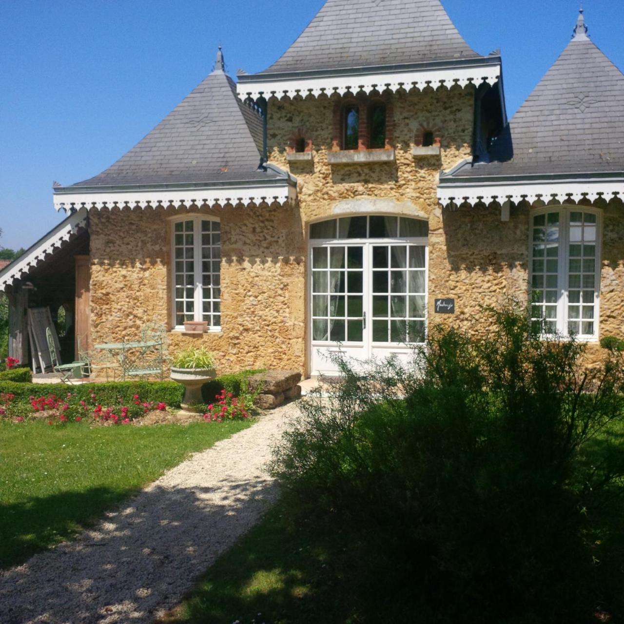 Maison D'Hotes Lassaubatju Hontanx Bagian luar foto