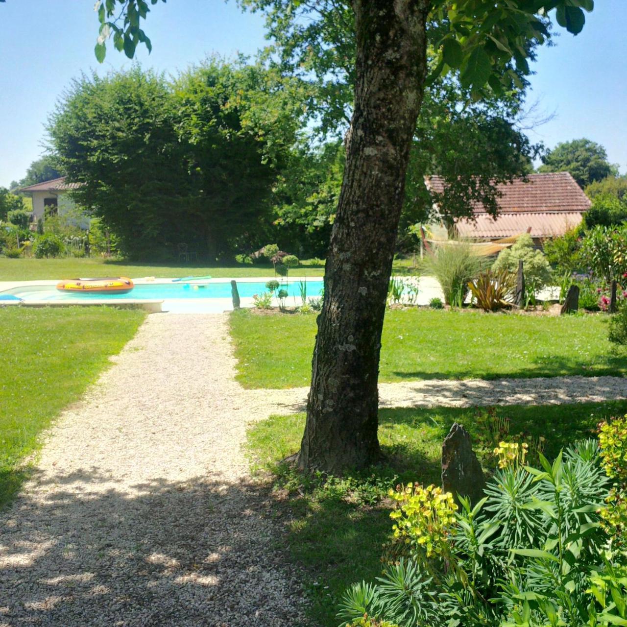 Maison D'Hotes Lassaubatju Hontanx Bagian luar foto