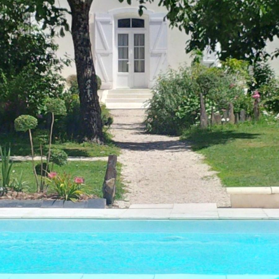 Maison D'Hotes Lassaubatju Hontanx Bagian luar foto